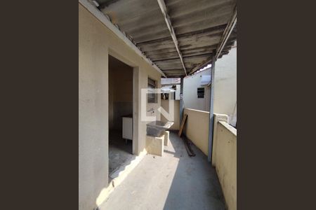 Quintal  de casa à venda com 4 quartos, 300m² em Vila Moinho Velho, São Paulo