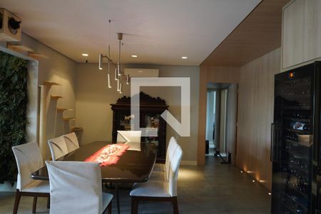 Sala de apartamento à venda com 3 quartos, 200m² em Vila Regente Feijó, São Paulo