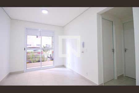 Sala/Cozinha de apartamento à venda com 2 quartos, 43m² em Vila Graciosa, São Paulo