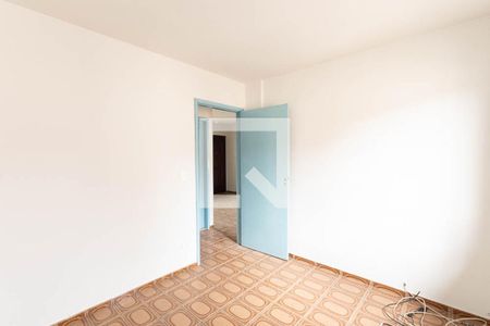 Quarto 2 de apartamento para alugar com 2 quartos, 45m² em Jardim Martins Silva, São Paulo
