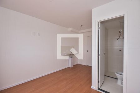 Sala/Quarto de kitnet/studio para alugar com 1 quarto, 17m² em Jardim Monte Kemel, São Paulo