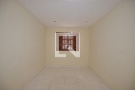 Quarto 1 Suite de casa para alugar com 3 quartos, 120m² em Marechal Hermes, Rio de Janeiro
