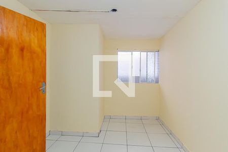 Quarto 2 de casa para alugar com 2 quartos, 95m² em Vila Bauab, São Paulo