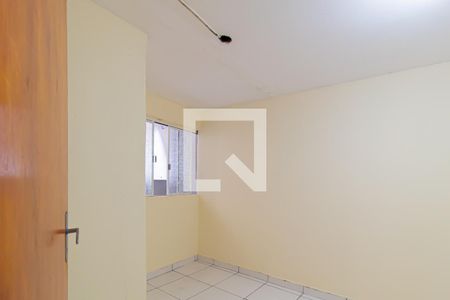 Quarto 2 de casa para alugar com 2 quartos, 95m² em Vila Bauab, São Paulo