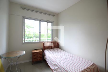 Quarto 1 de apartamento para alugar com 2 quartos, 69m² em Barra Olímpica, Rio de Janeiro