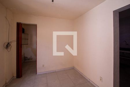 Sala de casa para alugar com 1 quarto, 40m² em Mutua, São Gonçalo