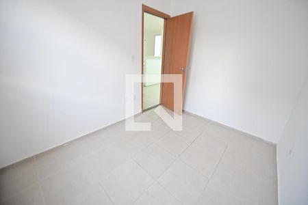 Quarto 1 de apartamento para alugar com 2 quartos, 42m² em Lorena Park, Goiânia