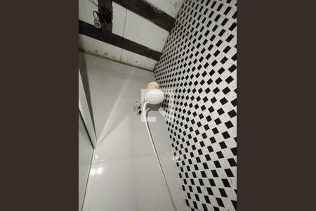 Banheiro de casa para alugar com 1 quarto, 50m² em Jacutinga, Mesquita