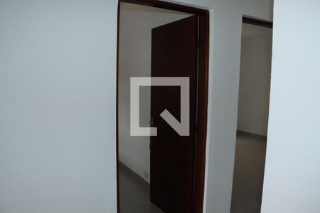 Casa para alugar com 2 quartos, 70m² em Jardim Arco-iris, Cotia