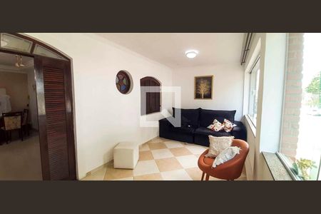 Casa à venda com 5 quartos, 280m² em I.a.p.i., Osasco