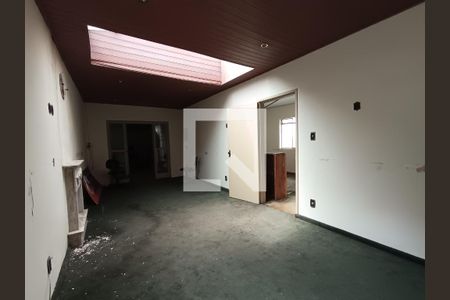 Casa à venda com 4 quartos, 500m² em Vila Monte Alegre, São Paulo