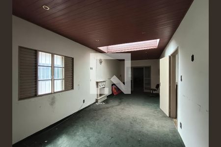 Casa à venda com 4 quartos, 500m² em Vila Monte Alegre, São Paulo