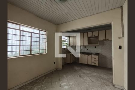 Casa à venda com 4 quartos, 500m² em Vila Monte Alegre, São Paulo