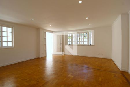 Sala de casa à venda com 3 quartos, 227m² em Indianópolis, São Paulo