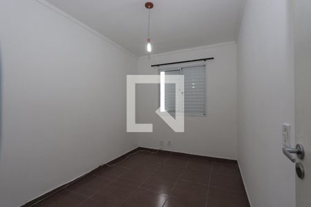 Quarto 2 de apartamento para alugar com 2 quartos, 55m² em Parque São Lourenço, São Paulo