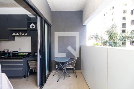 Varanda de kitnet/studio para alugar com 1 quarto, 24m² em Bela Vista, São Paulo