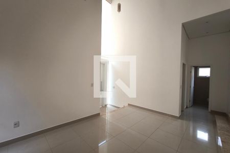Sala de casa de condomínio para alugar com 3 quartos, 312m² em Swiss Park, Campinas