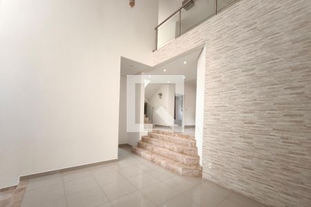 Sala de casa de condomínio para alugar com 3 quartos, 312m² em Swiss Park, Campinas