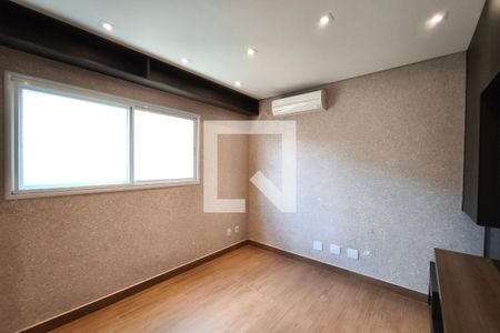Sala vídeo  de casa de condomínio para alugar com 3 quartos, 312m² em Swiss Park, Campinas