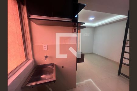 Apartamento para alugar com 2 quartos, 34m² em Qs 303, Brasília