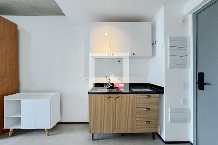 Studio de kitnet/studio para alugar com 1 quarto, 27m² em Cerqueira César, São Paulo