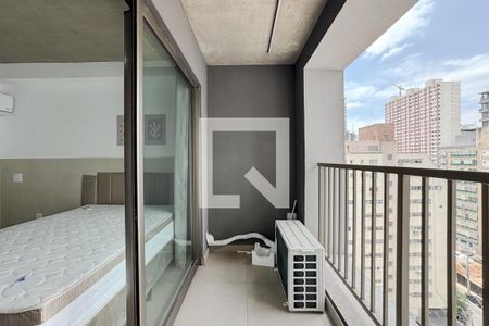 Varanda de kitnet/studio para alugar com 1 quarto, 27m² em Cerqueira César, São Paulo