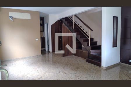 Sala  de casa de condomínio para alugar com 3 quartos, 65m² em Pechincha, Rio de Janeiro