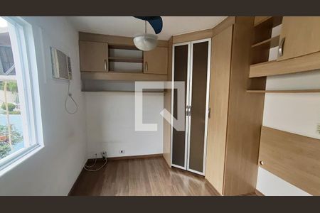 Suíte  de casa de condomínio para alugar com 3 quartos, 65m² em Pechincha, Rio de Janeiro