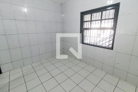 Quarto  de casa para alugar com 2 quartos, 120m² em Parque Santos Dumont, Taboão da Serra