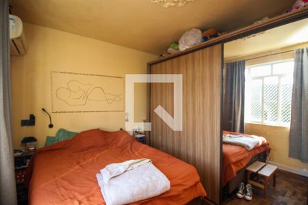 Quarto 1 de apartamento à venda com 2 quartos, 61m² em Azenha, Porto Alegre