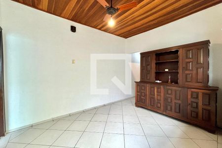 Sala de casa à venda com 3 quartos, 150m² em Vila da Saúde, São Paulo