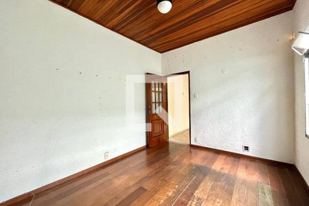 Sala de TV de casa à venda com 3 quartos, 150m² em Vila da Saúde, São Paulo