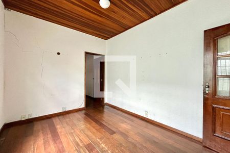 Sala de TV de casa à venda com 3 quartos, 150m² em Vila da Saúde, São Paulo