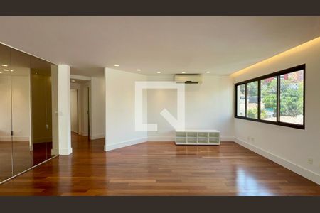Sala de apartamento para alugar com 3 quartos, 220m² em Sumarezinho, São Paulo