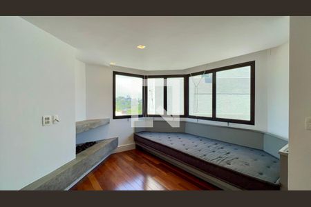 Sala de apartamento para alugar com 3 quartos, 220m² em Sumarezinho, São Paulo