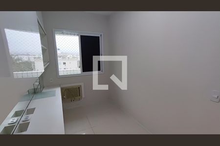 Quarto 1 de apartamento para alugar com 3 quartos, 60m² em Jacarepaguá, Rio de Janeiro