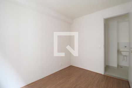 Quarto 1 de apartamento para alugar com 2 quartos, 37m² em Parque Industrial Tomas Edson, São Paulo