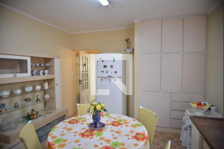 Casa à venda com 2 quartos, 135m² em Campestre, Santo André