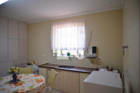 Casa à venda com 2 quartos, 135m² em Campestre, Santo André