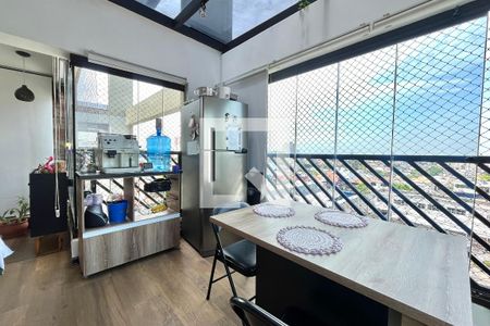 Cozinha de apartamento à venda com 2 quartos, 90m² em Vila Santa Catarina, São Paulo