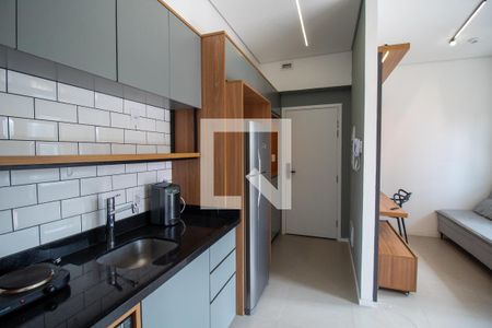 Cozinha de apartamento para alugar com 1 quarto, 39m² em Butantã, São Paulo