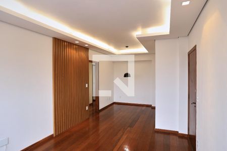 Sala de apartamento para alugar com 3 quartos, 90m² em Santa Efigênia, Belo Horizonte