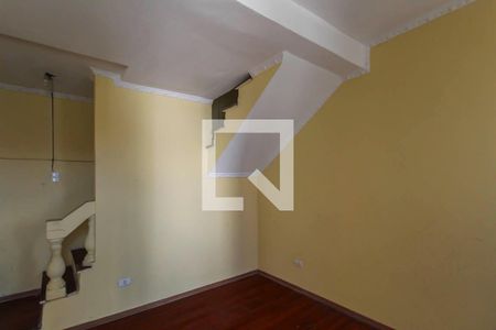 Sala de casa para alugar com 2 quartos, 150m² em Jardim Sonia Maria, São Paulo