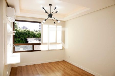 Sala de apartamento para alugar com 2 quartos, 58m² em Auxiliadora, Porto Alegre