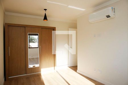Quarto 1 Suíte de apartamento para alugar com 2 quartos, 58m² em Auxiliadora, Porto Alegre