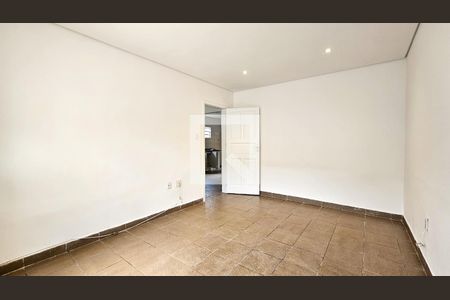 Quarto 1 de casa para alugar com 2 quartos, 105m² em Vila Friburgo, São Paulo