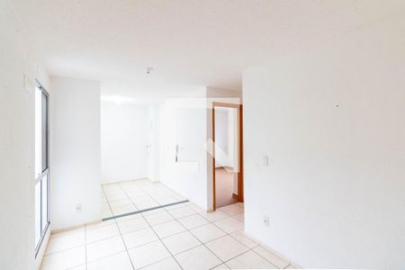 Sala de apartamento para alugar com 2 quartos, 42m² em Cosmos, Rio de Janeiro