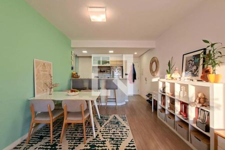 Foto 01 de apartamento à venda com 2 quartos, 75m² em Vila Olímpia, São Paulo