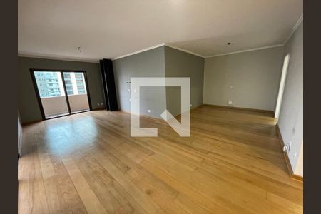 Foto 04 de apartamento à venda com 3 quartos, 209m² em Itaim Bibi, São Paulo