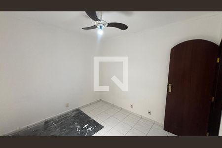 Quarto 1 de apartamento à venda com 2 quartos, 55m² em Vila Linda, Santo André